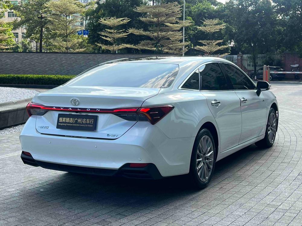 Toyota Avalon