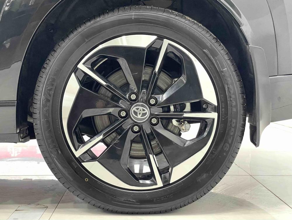 Toyota Bozhi 3X