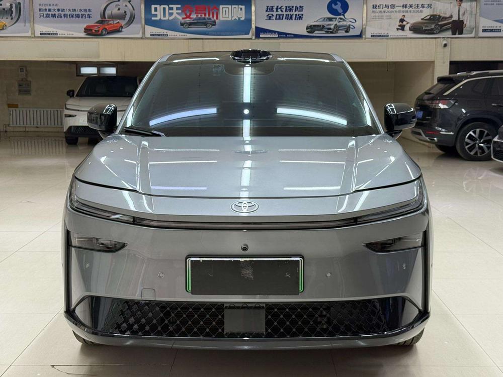 Toyota Bozhi 3X