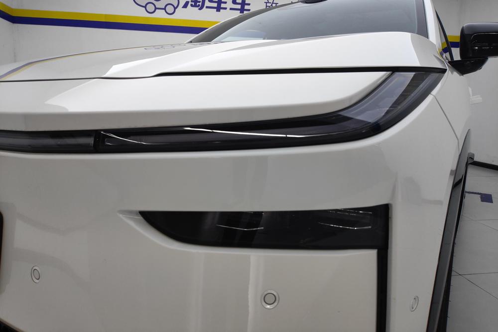Toyota Bozhi 3X