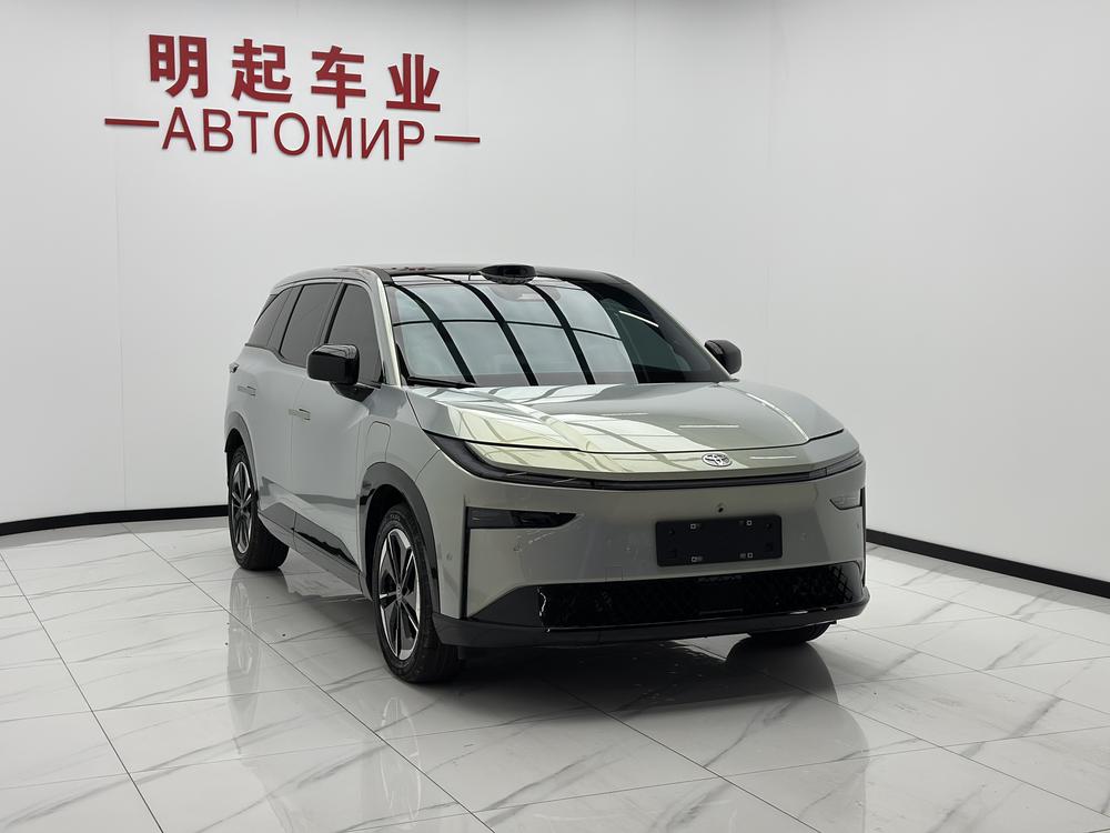 Toyota Bozhi 3X