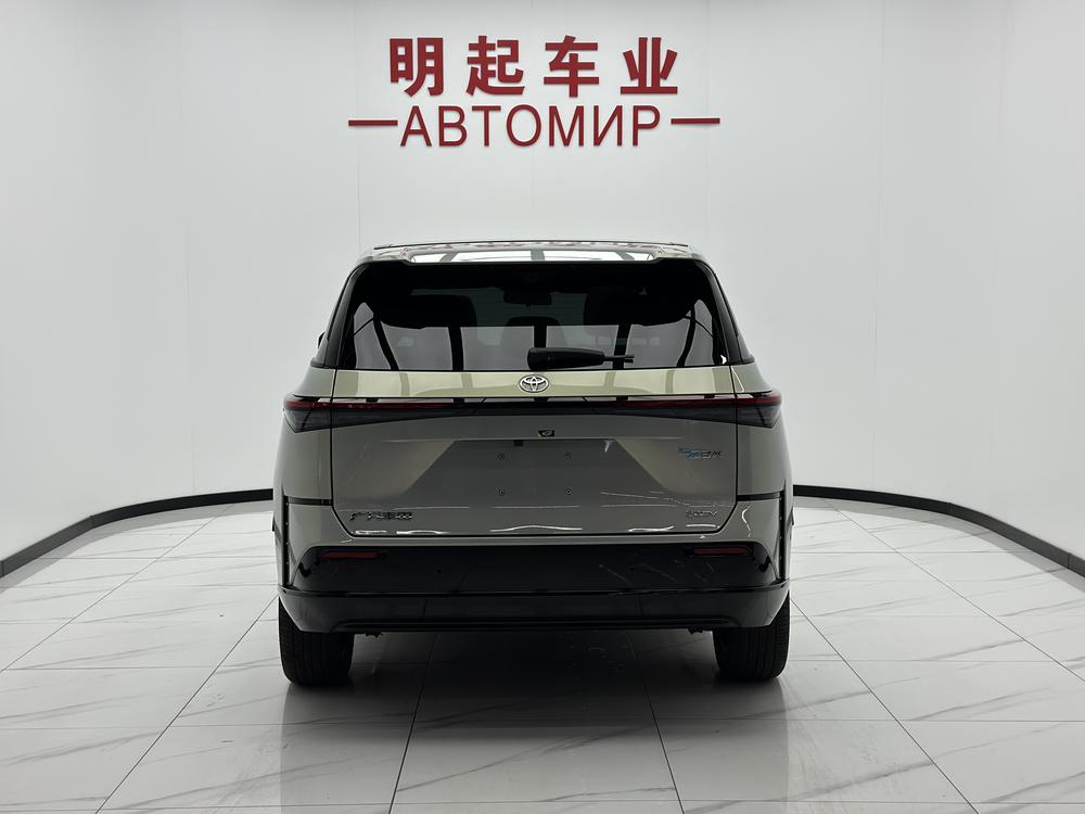 Toyota Bozhi 3X