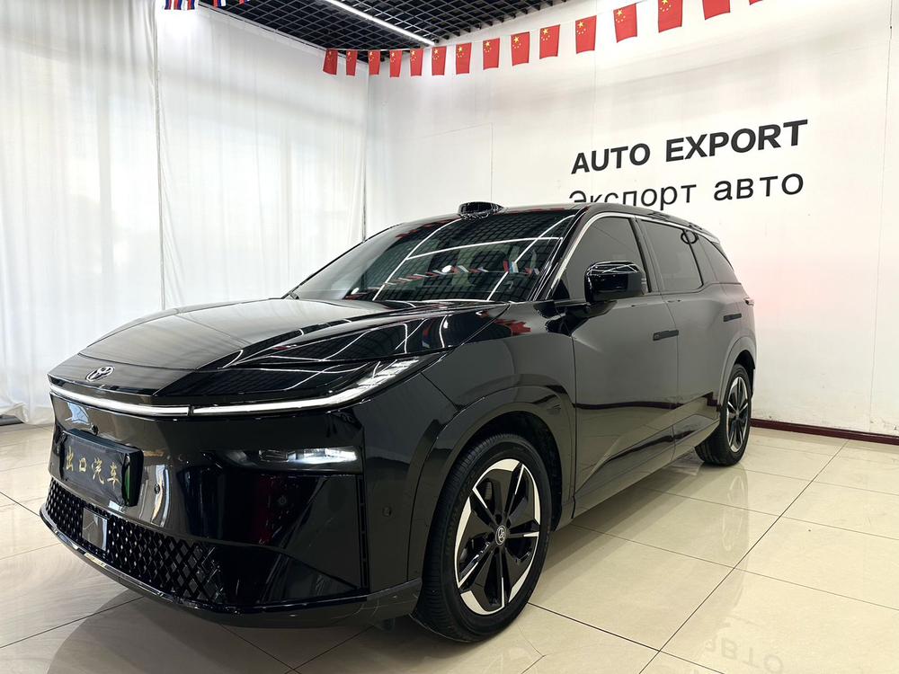 Toyota Bozhi 3X
