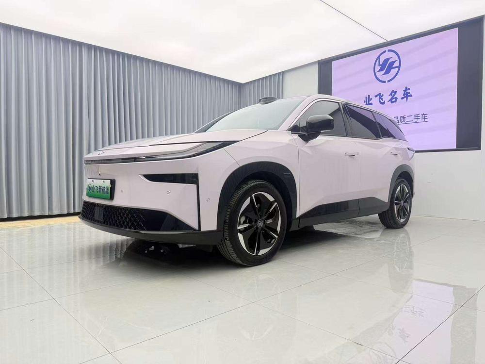 Toyota Bozhi 3X