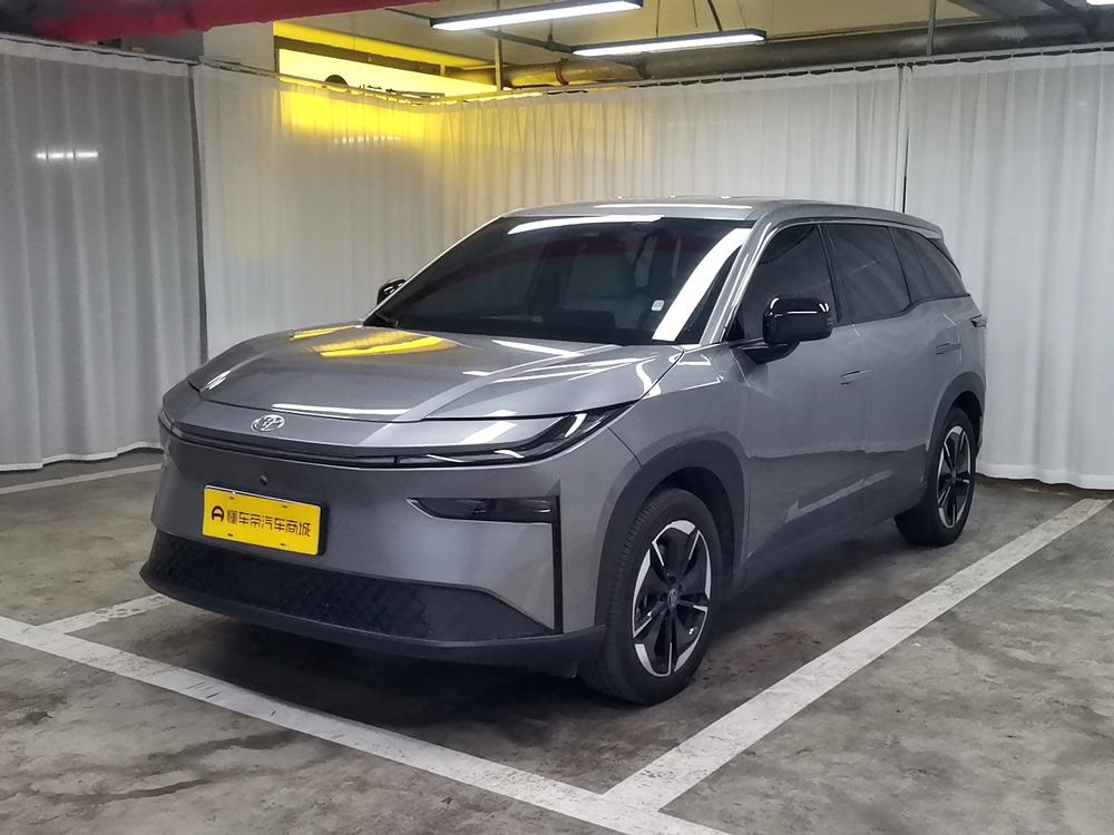 Toyota Bozhi 3X