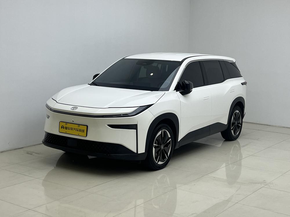 Toyota Bozhi 3X