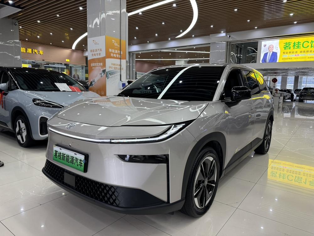 Toyota Bozhi 3X