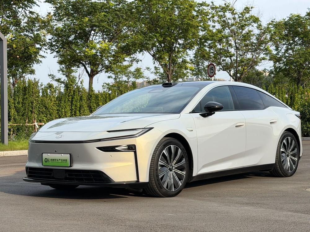 Toyota Bozhi 7