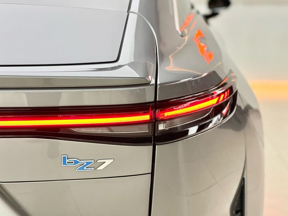 Toyota Bozhi 7