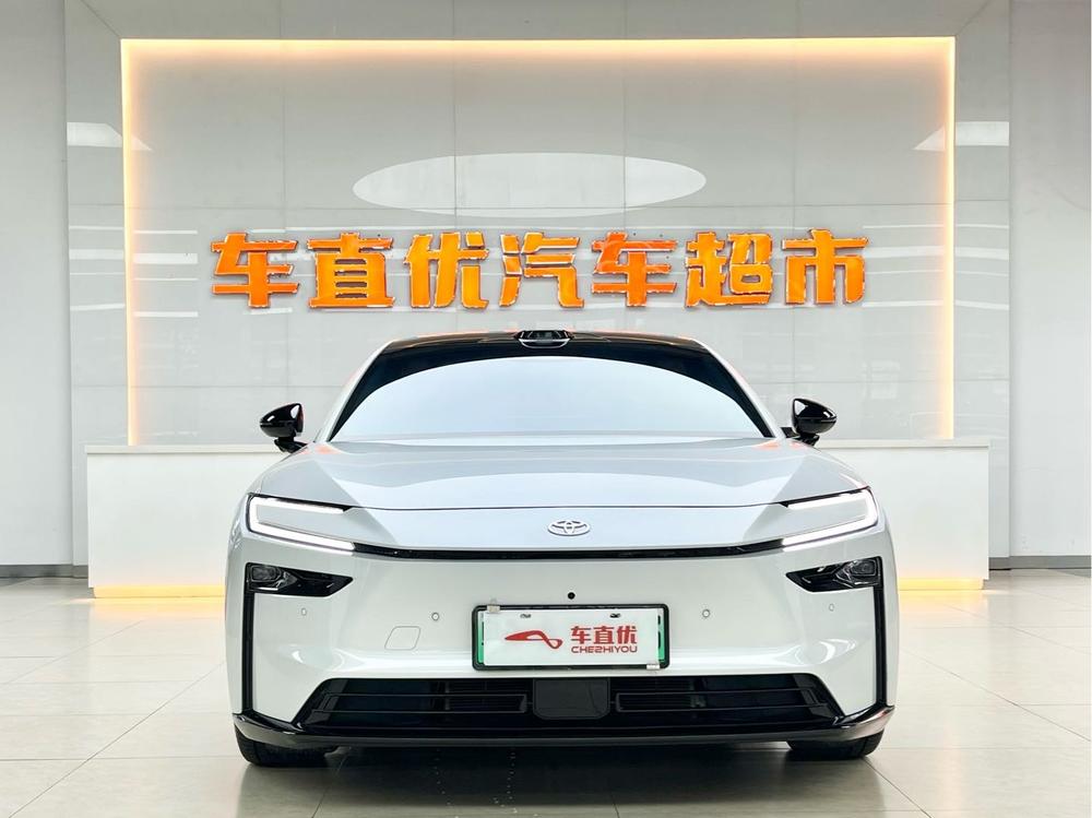 Toyota Bozhi 7