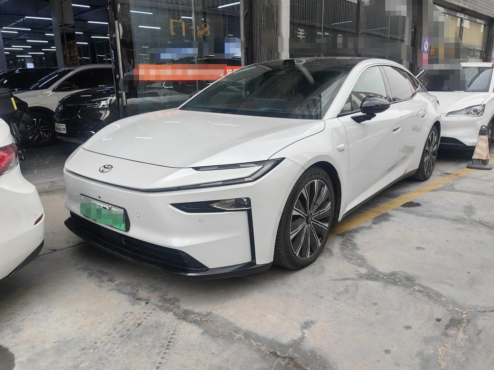 Toyota Bozhi 7