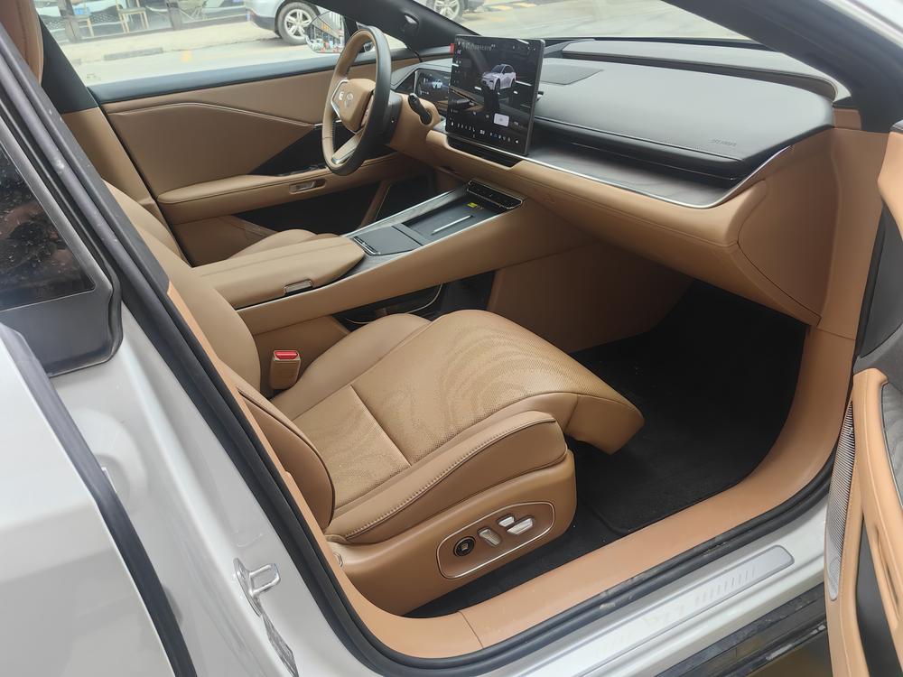 Toyota Bozhi 7