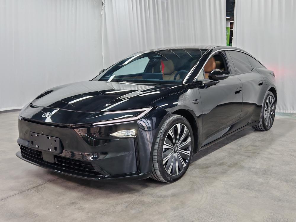 Toyota Bozhi 7