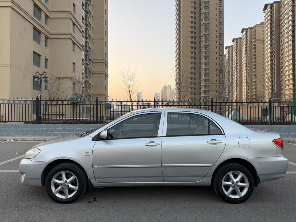 Toyota Corolla EX