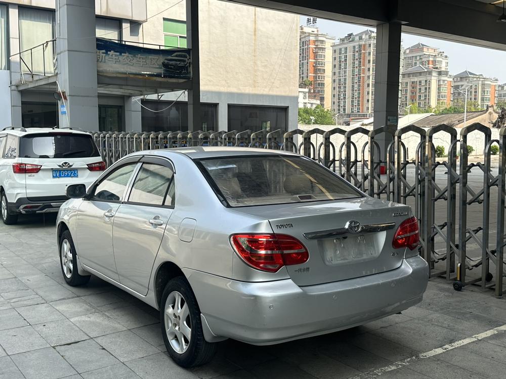 Toyota Corolla EX