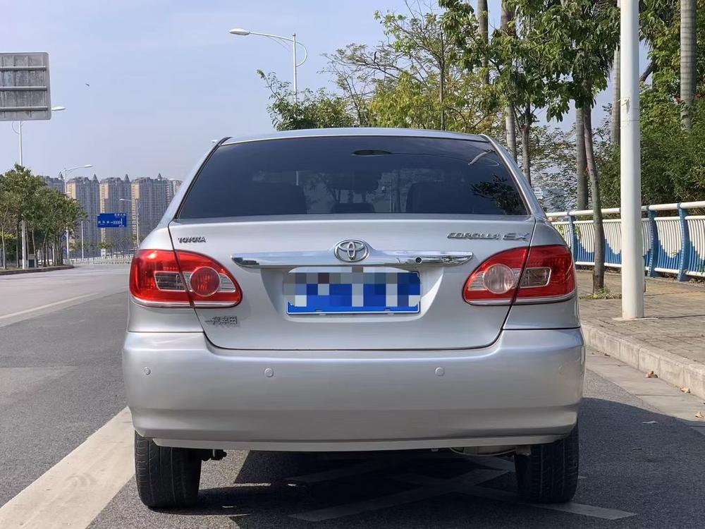 Toyota Corolla EX