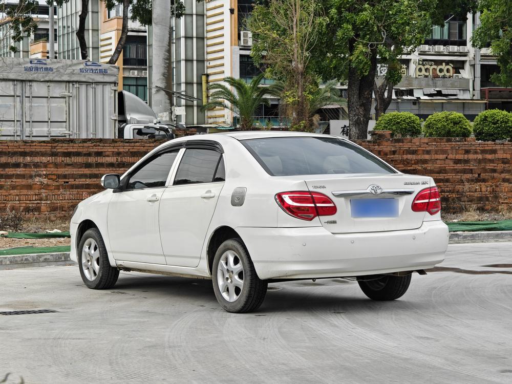 Toyota Corolla EX