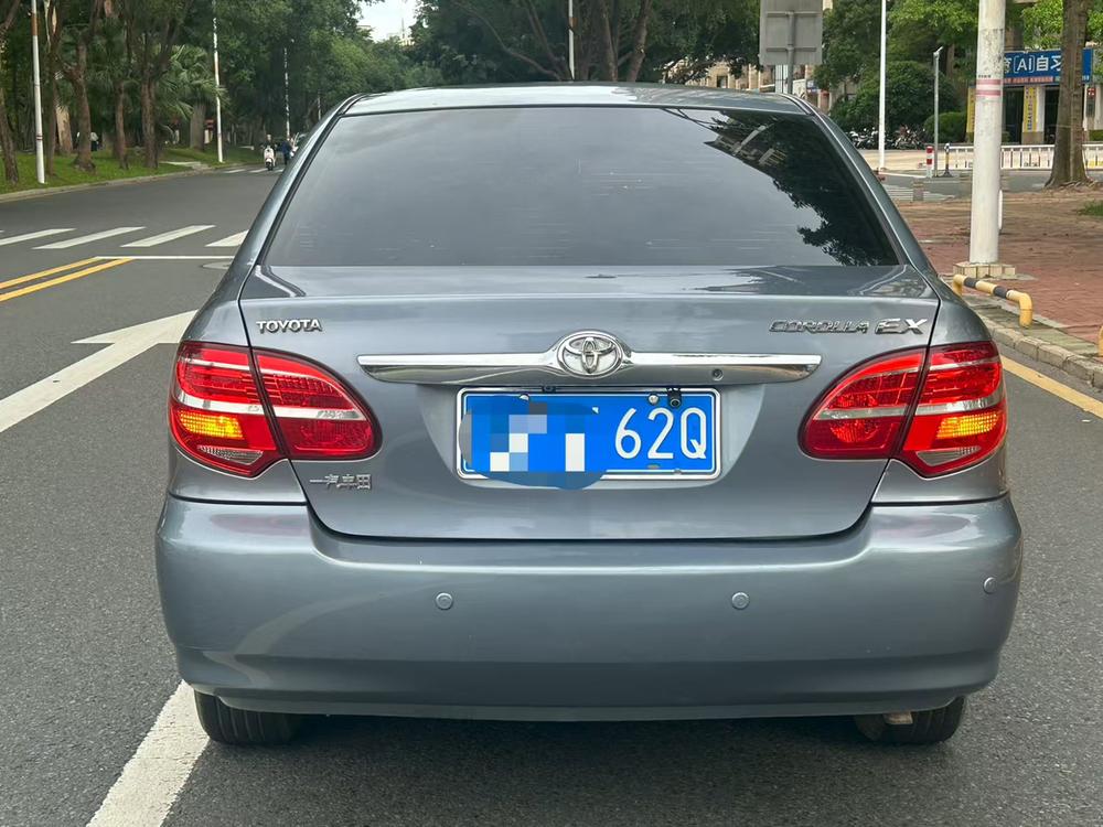 Toyota Corolla EX