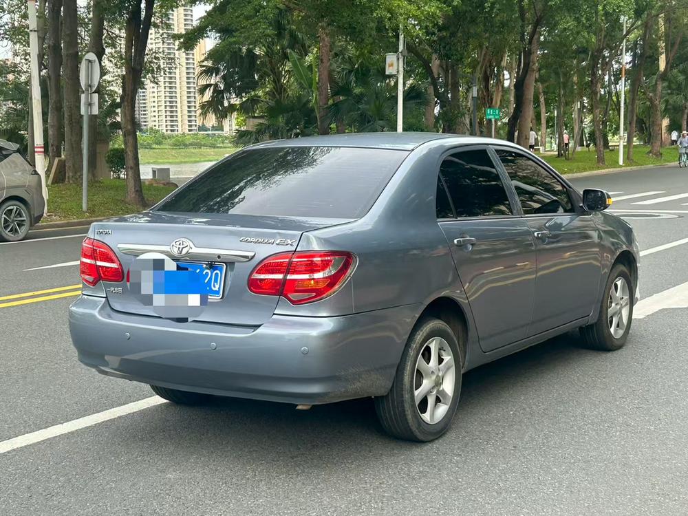 Toyota Corolla EX