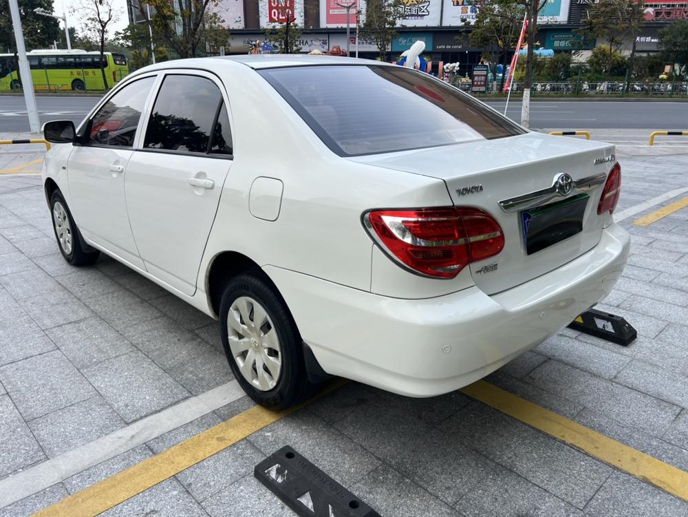 Toyota Corolla EX