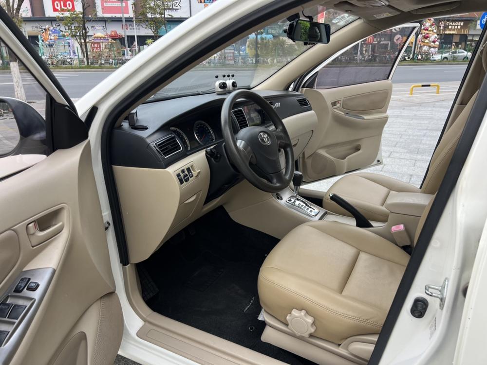 Toyota Corolla EX