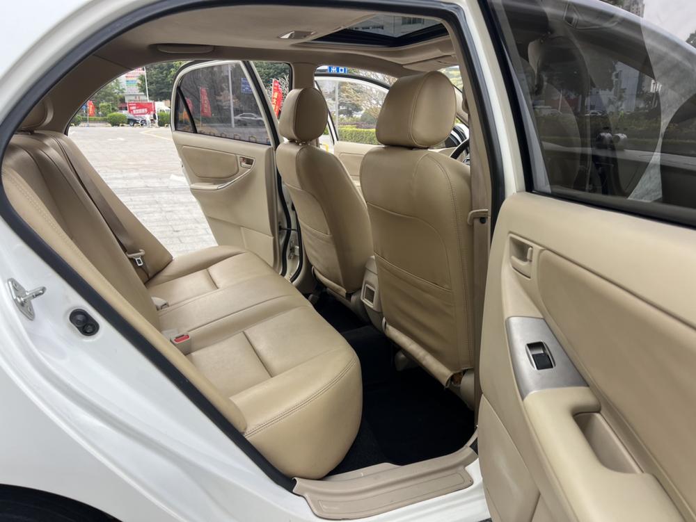 Toyota Corolla EX