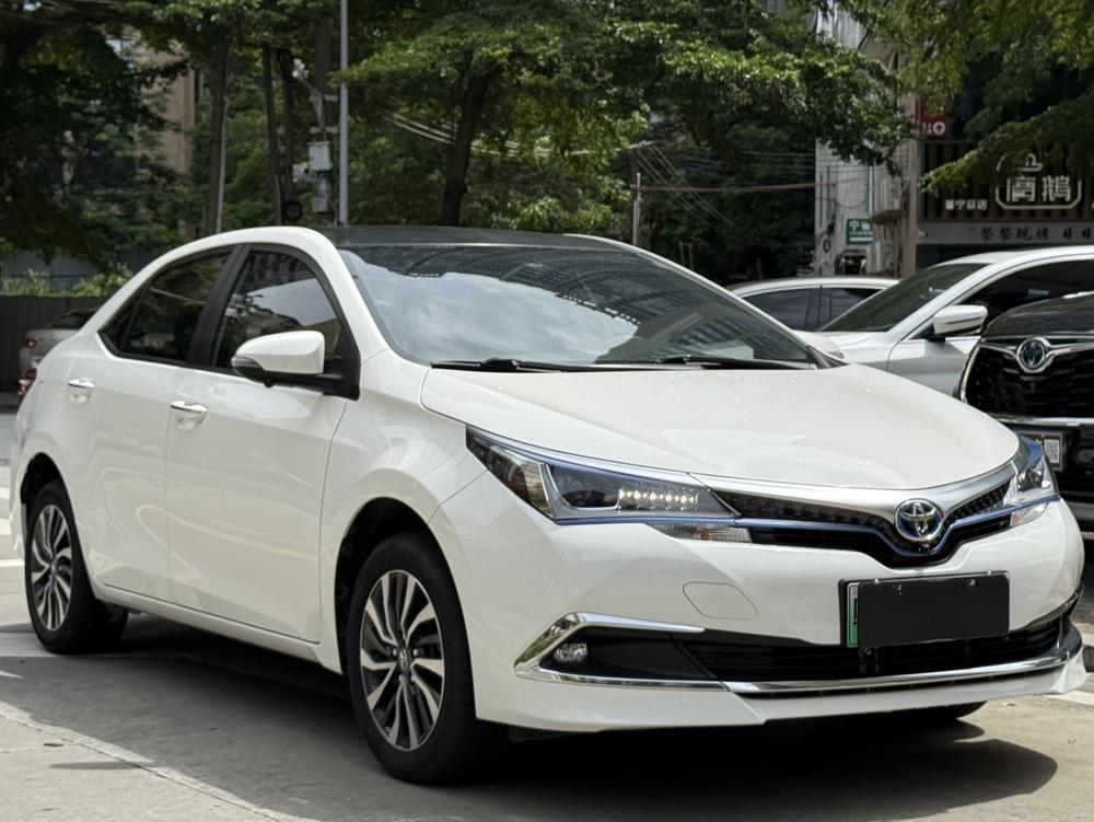 Toyota Corolla Hybrid E+