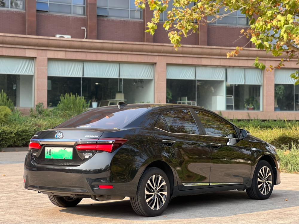 Toyota Corolla Hybrid E+