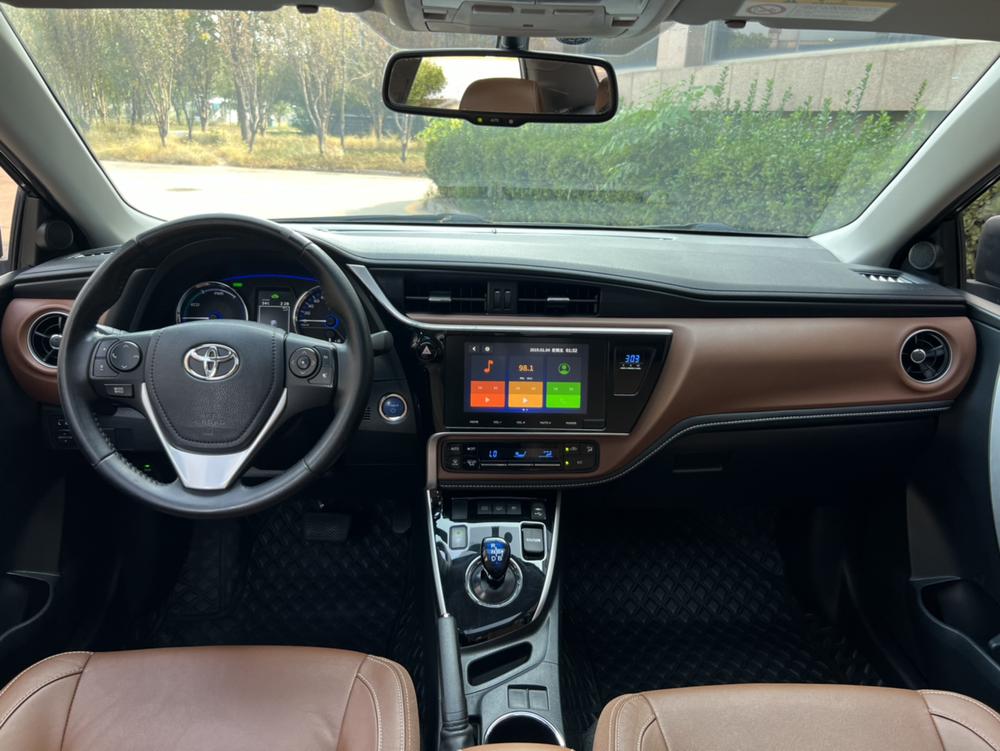 Toyota Corolla Hybrid E+
