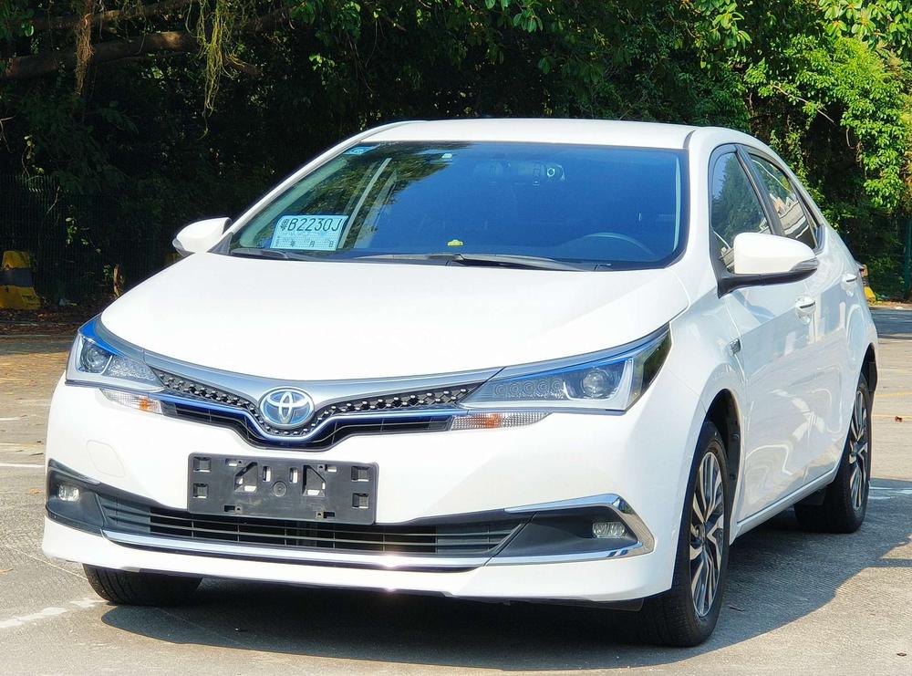 Toyota Corolla Hybrid E+