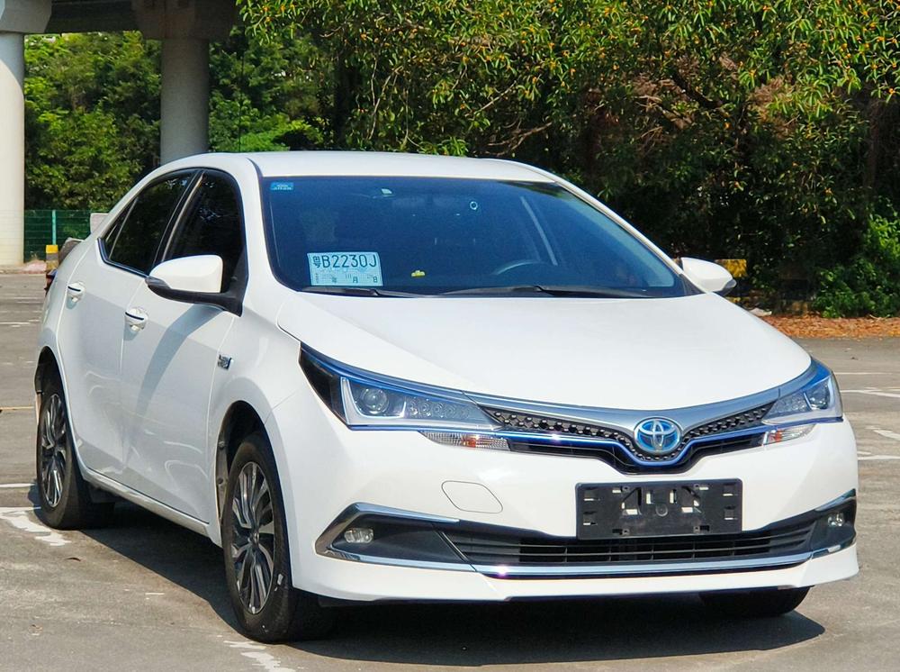 Toyota Corolla Hybrid E+