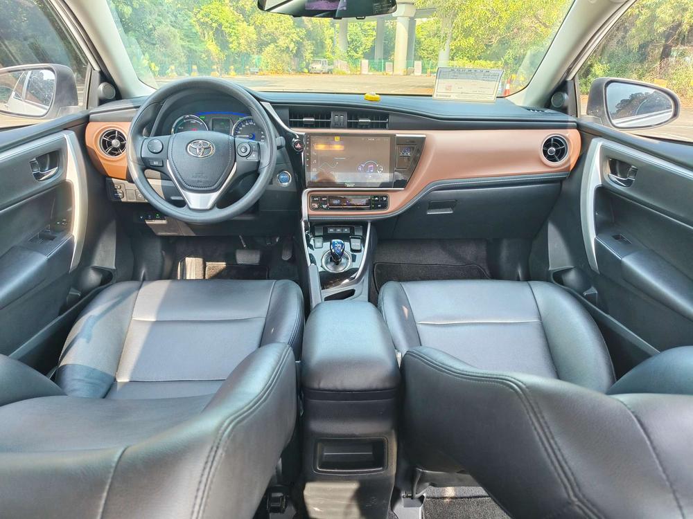 Toyota Corolla Hybrid E+