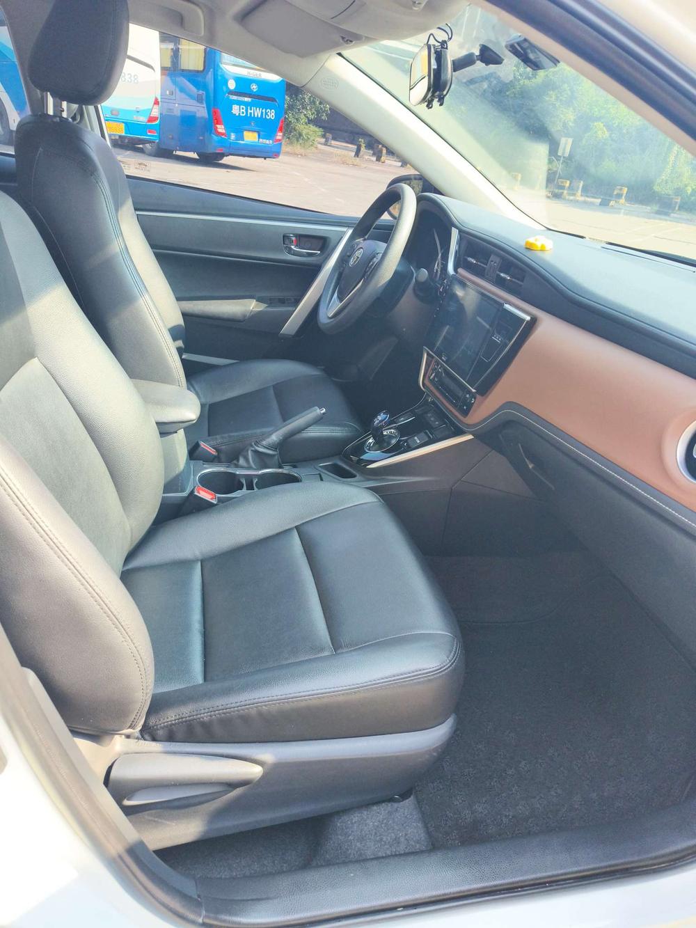 Toyota Corolla Hybrid E+