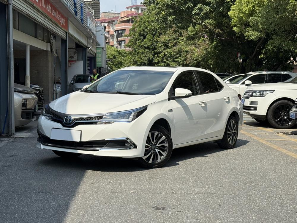 Toyota Corolla Hybrid E+