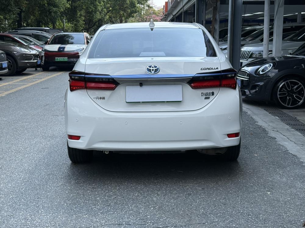 Toyota Corolla Hybrid E+