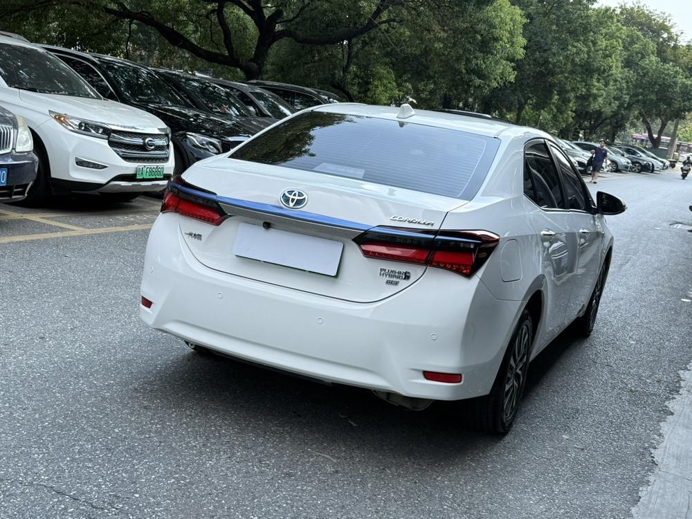 Toyota Corolla Hybrid E+