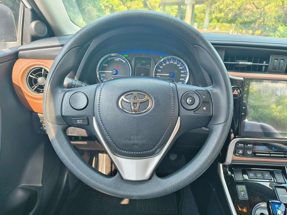 Toyota Corolla Hybrid E+