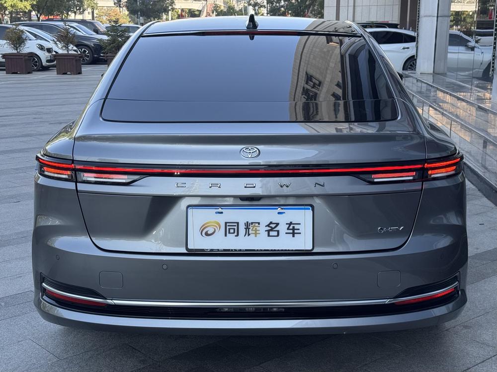 Toyota Crown (Import)