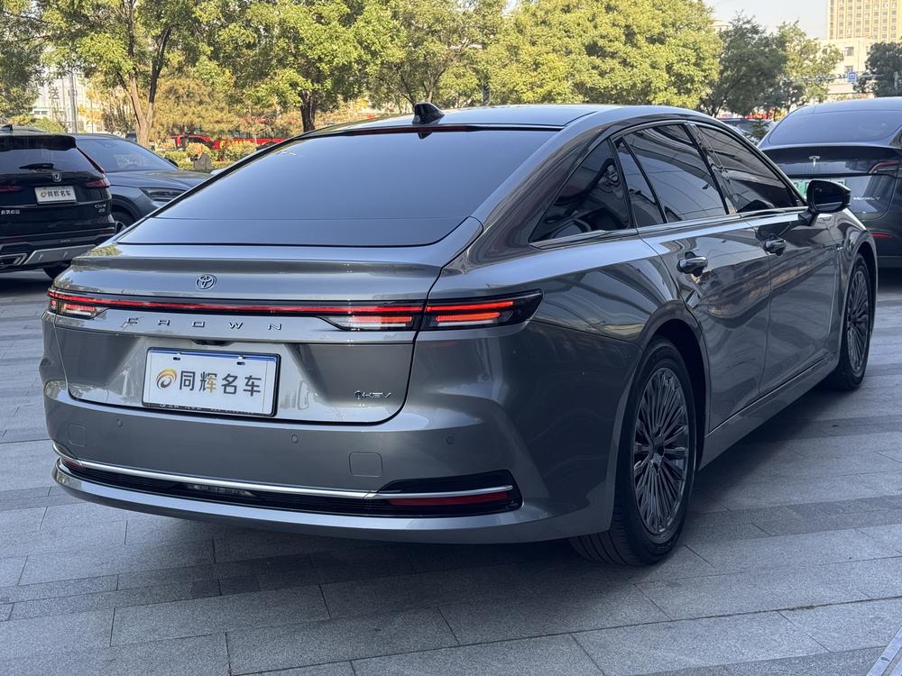 Toyota Crown (Import)