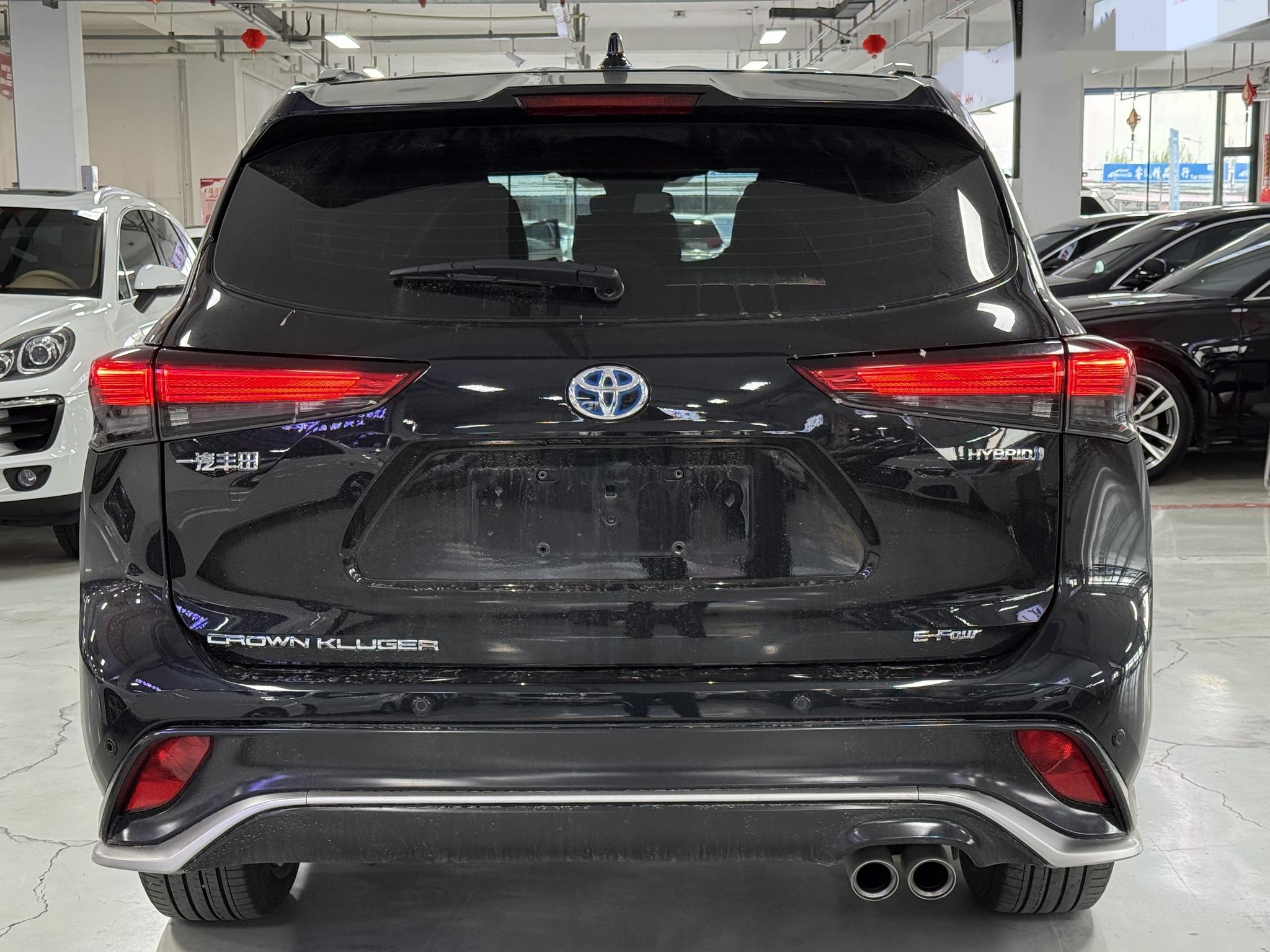 Toyota Crown Kluger