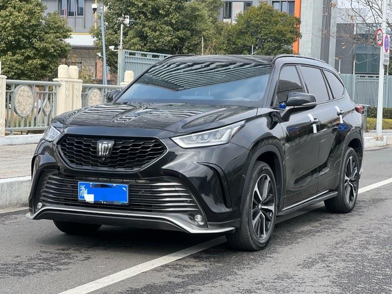 Toyota Crown Kluger