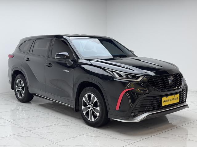 Toyota Crown Kluger