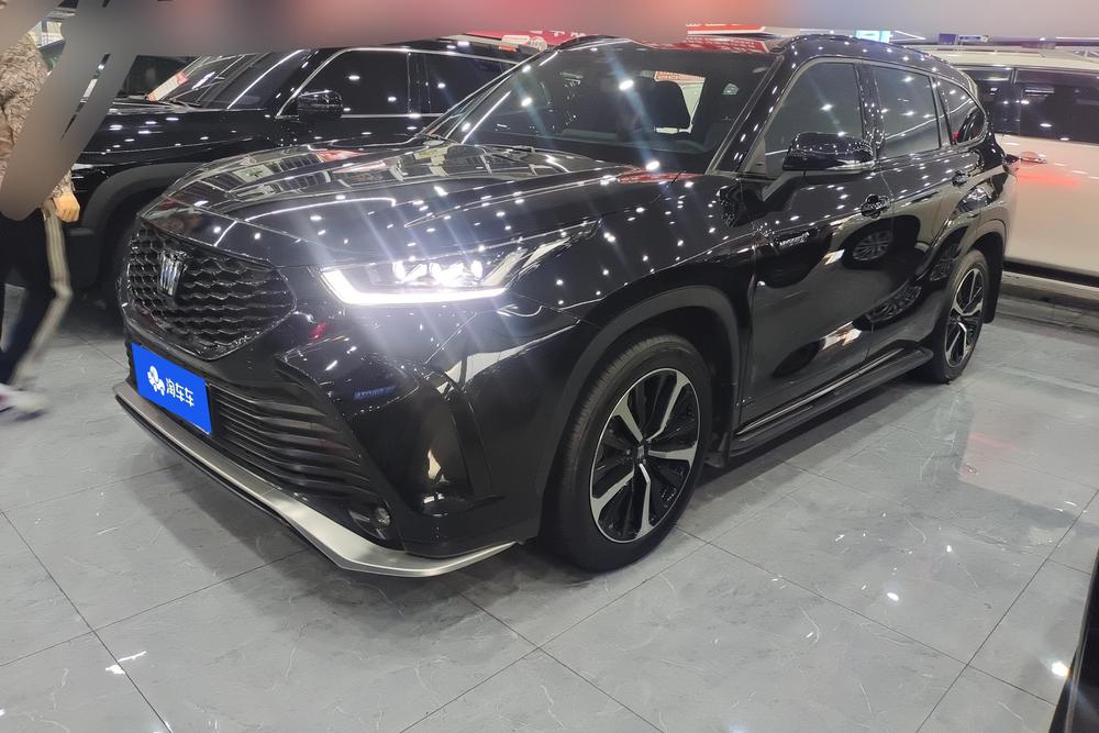 Toyota Crown Kluger