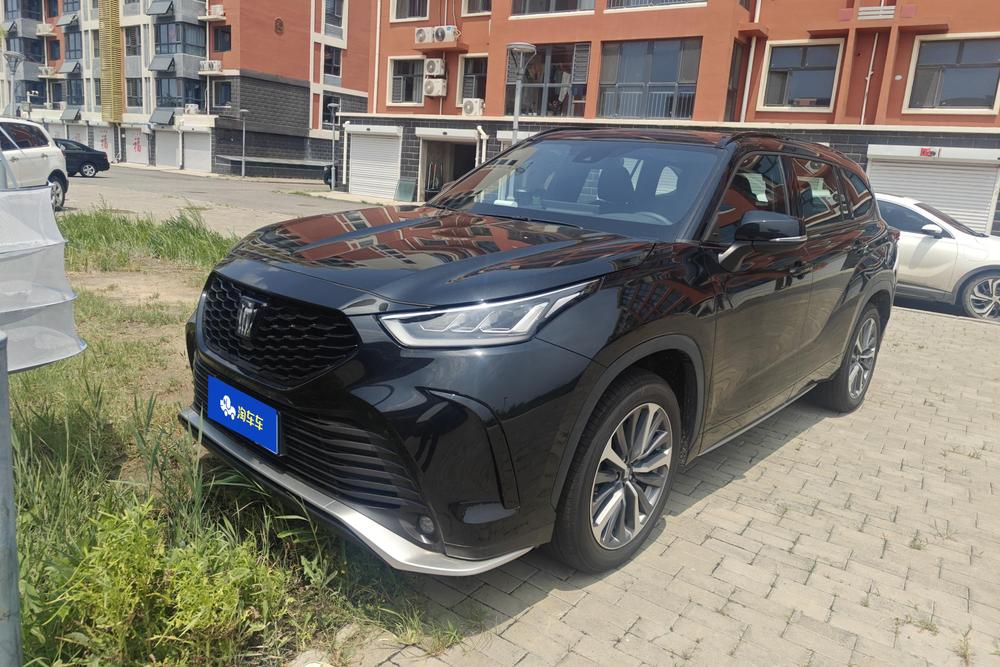 Toyota Crown Kluger