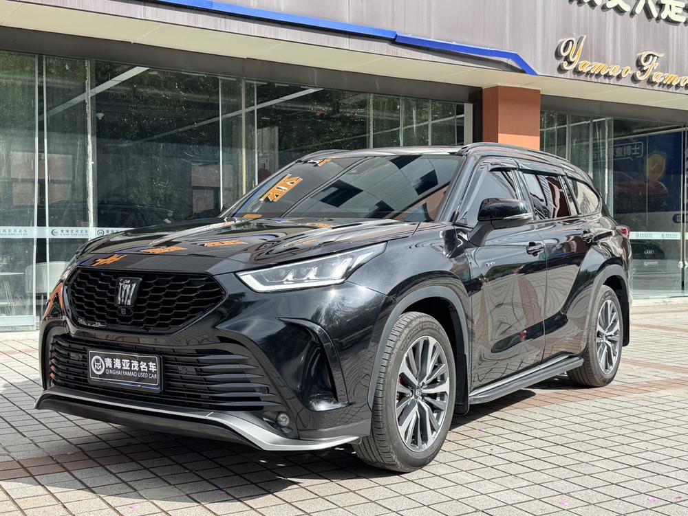 Toyota Crown Kluger
