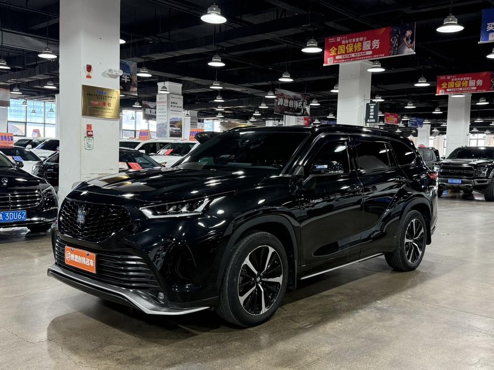 Toyota Crown Kluger