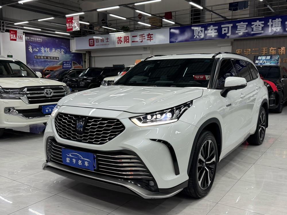 Toyota Crown Kluger