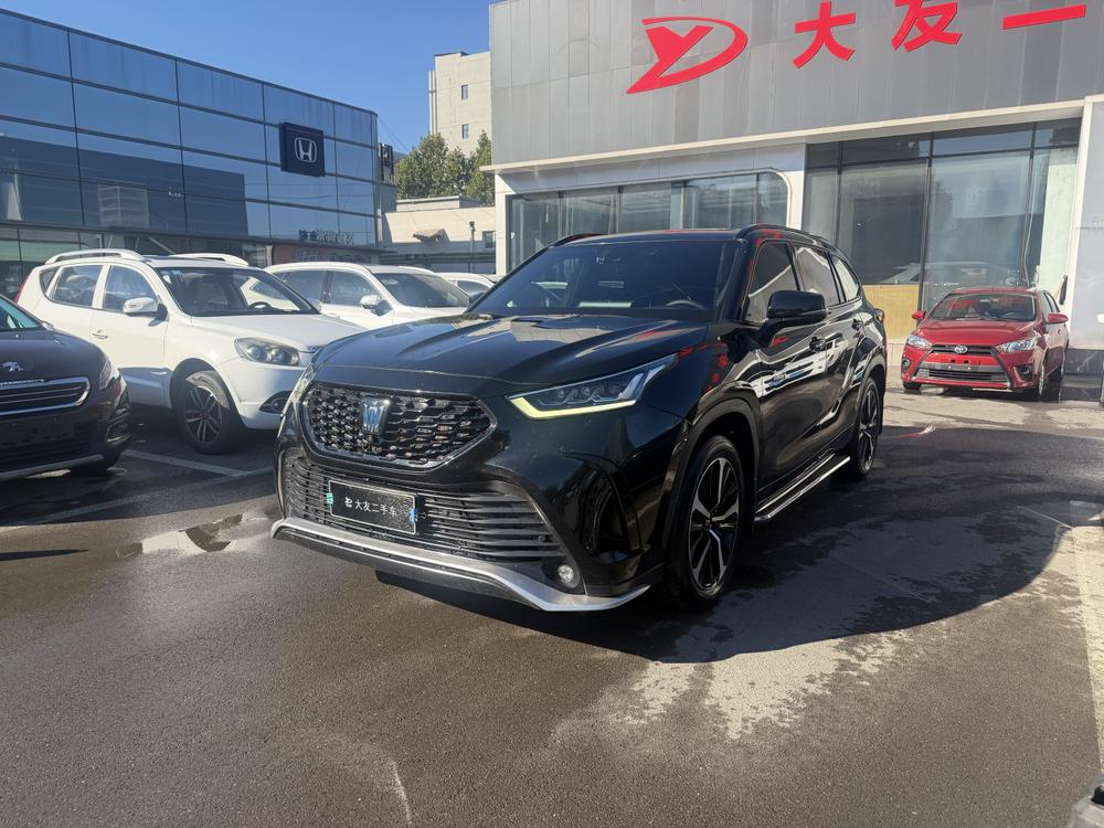 Toyota Crown Kluger
