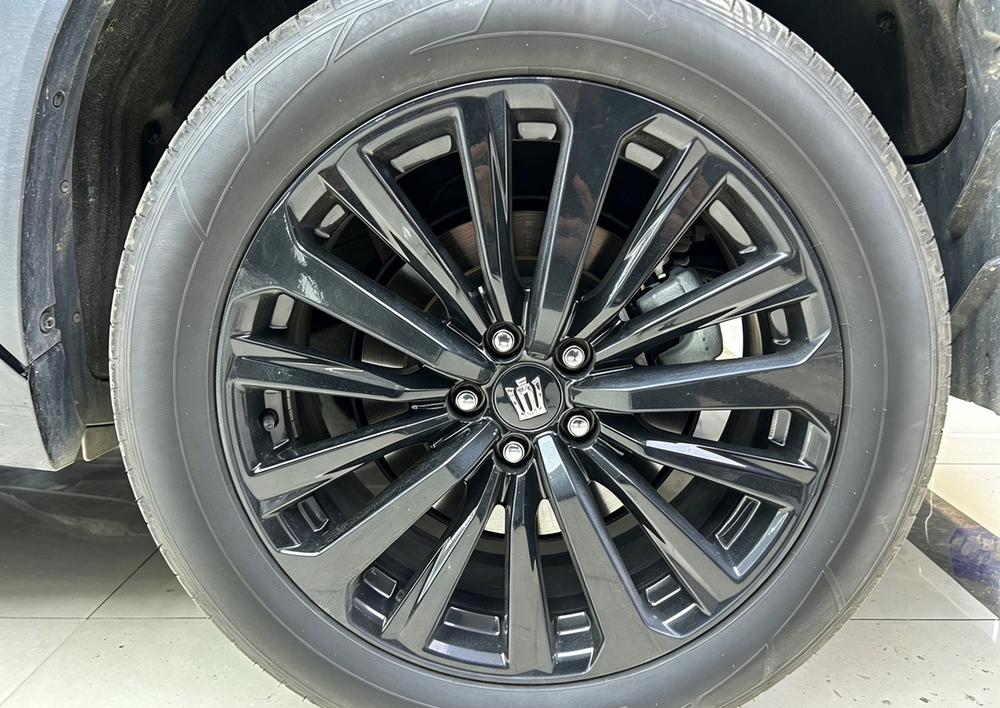 Toyota Crown Kluger
