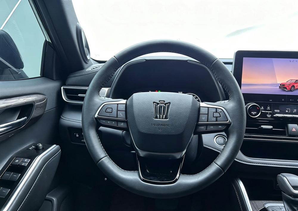 Toyota Crown Kluger